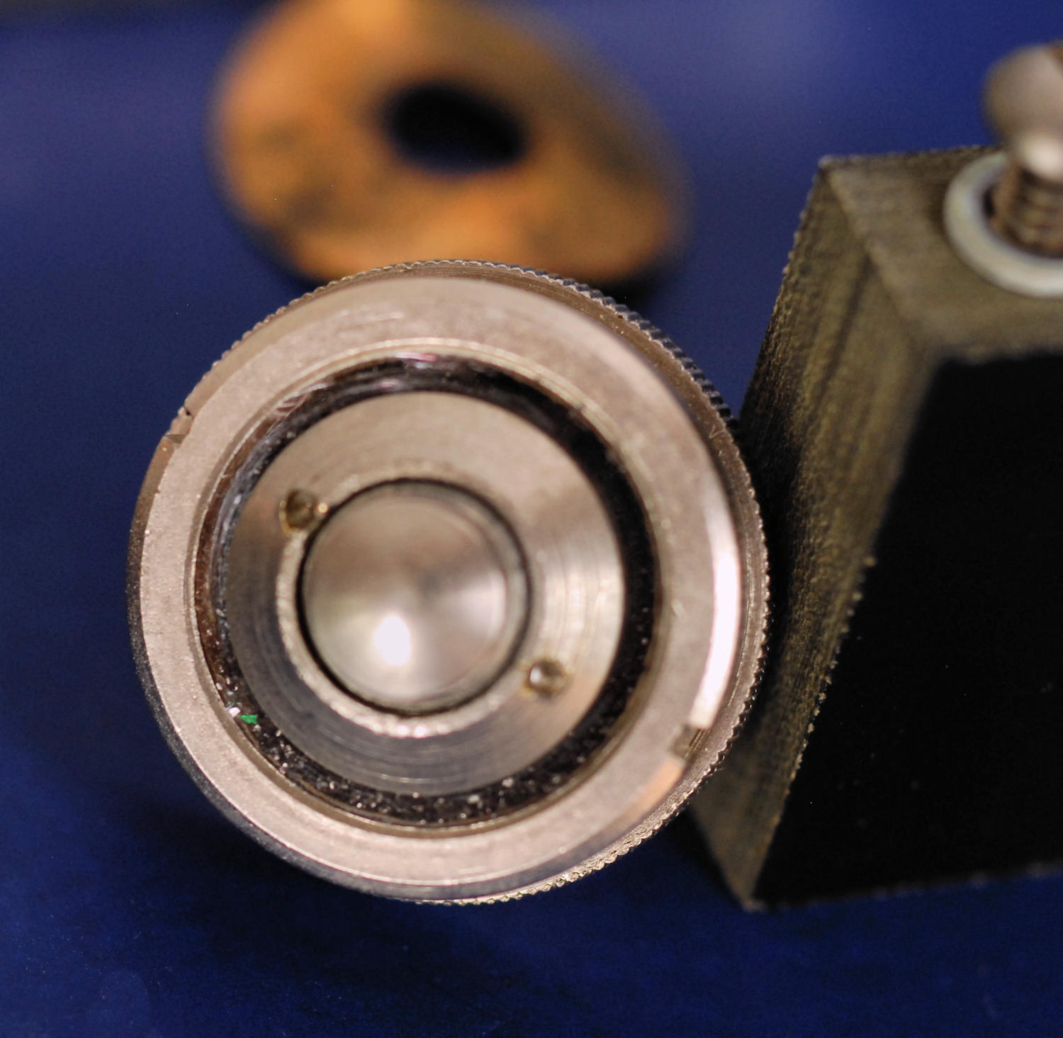 photo of microphone capsule front